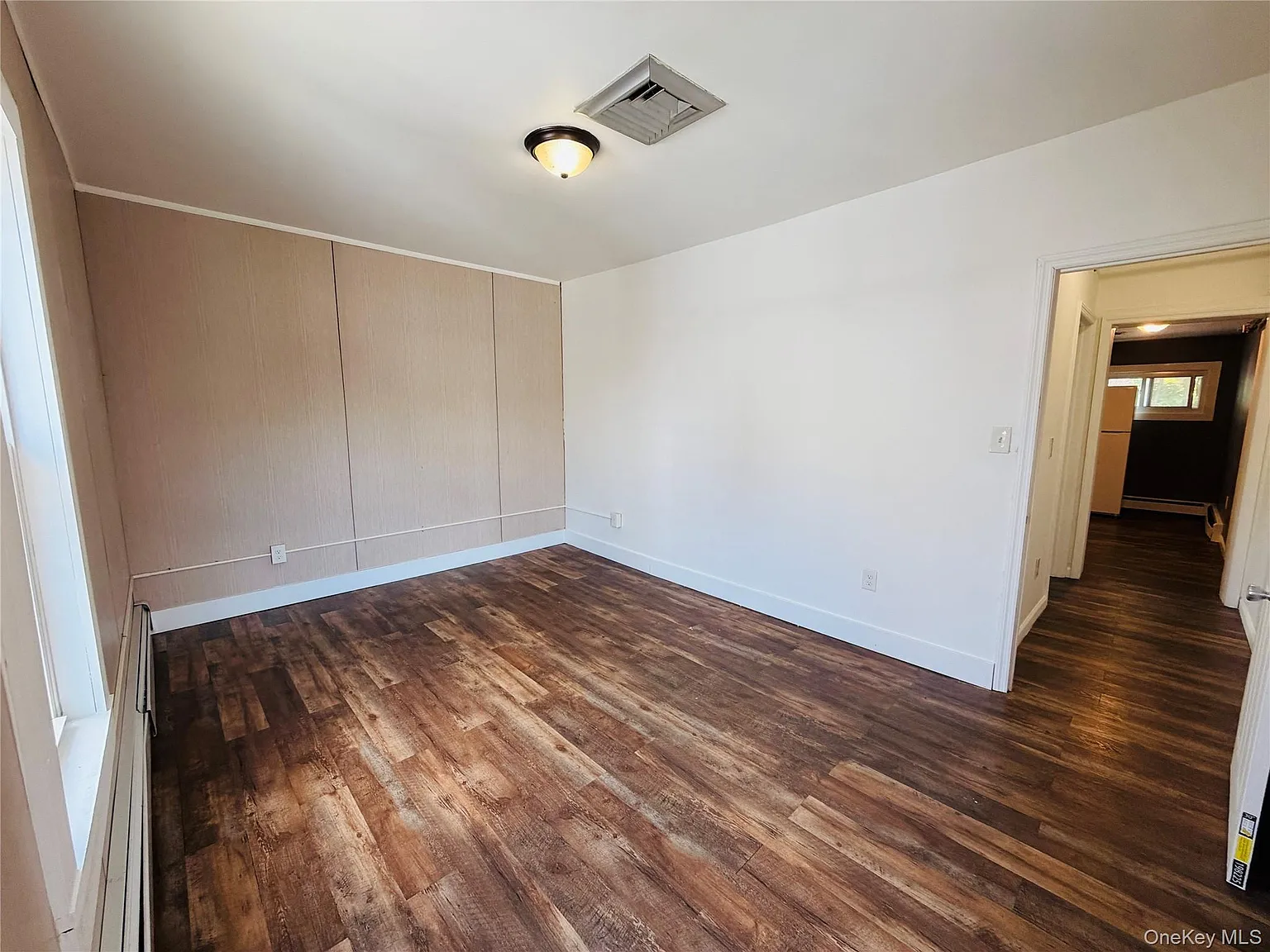 2 bed, 1.0 bath, 650 sqft, $2,000 — Photo 3
