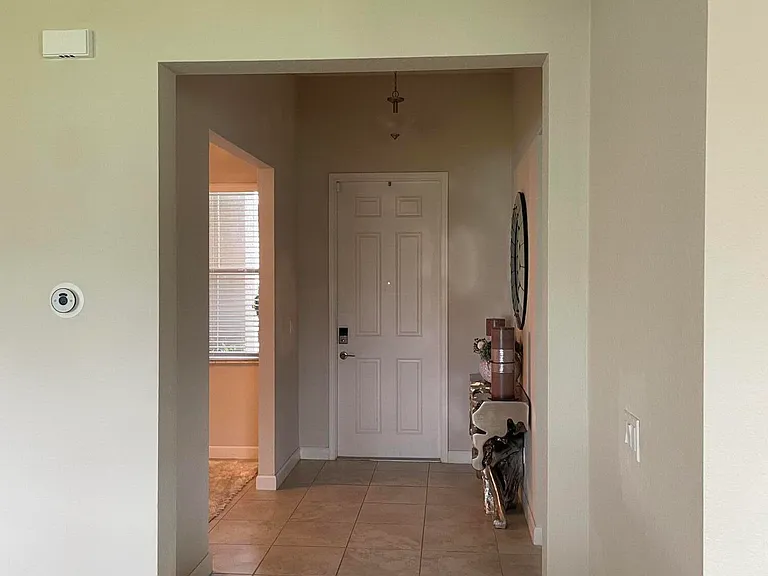 7413 NW Greenspring St — Photo 2