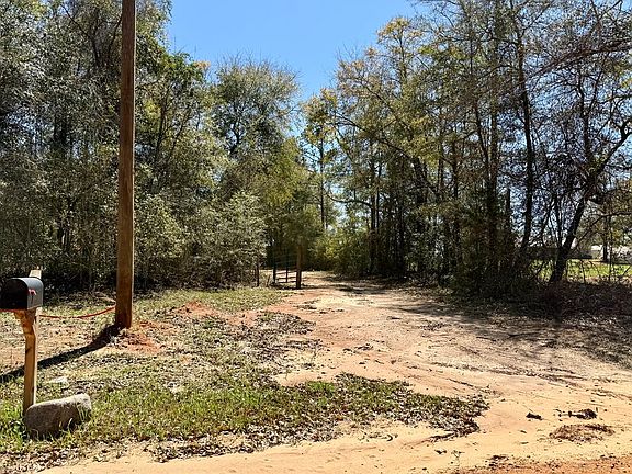 2nd image of 2326 Campbell Hill Rd