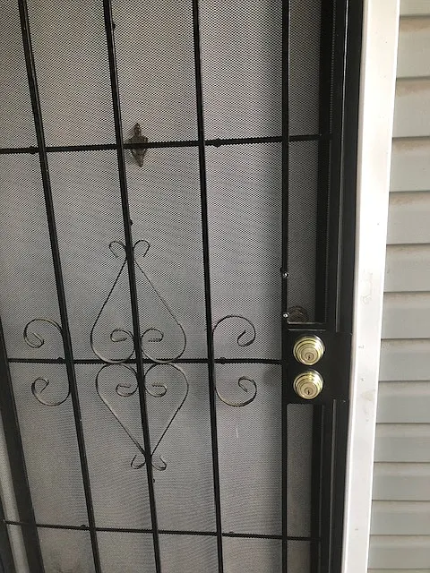 1 bed, 734 sqft, $1,250 — Photo 2