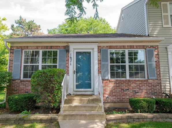1671 Washington Ct, Geneva, IL 60134