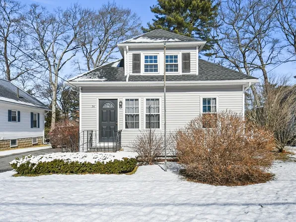34 Morse Rd, Framingham, MA 01701