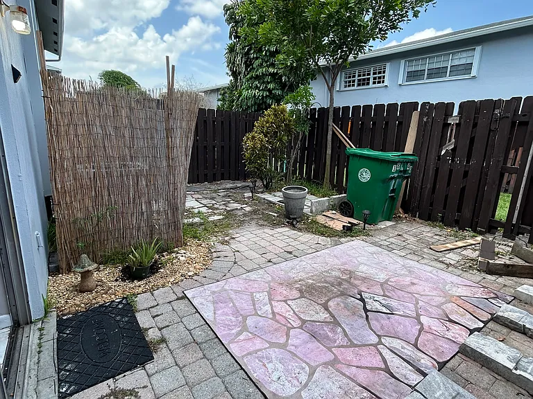 1840 SW 81st Ter #1 — Photo 25