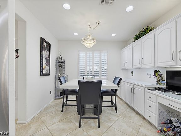 5th image of 1830 June Lake Dr