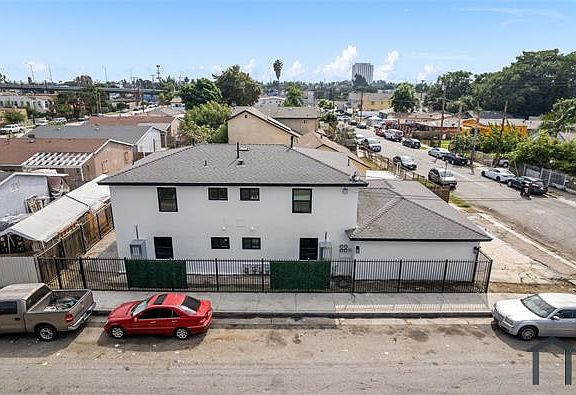 4th image of 1308 N Mulberry Ave #D