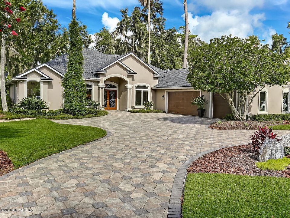 1st image of 8233 Seven Mile Dr