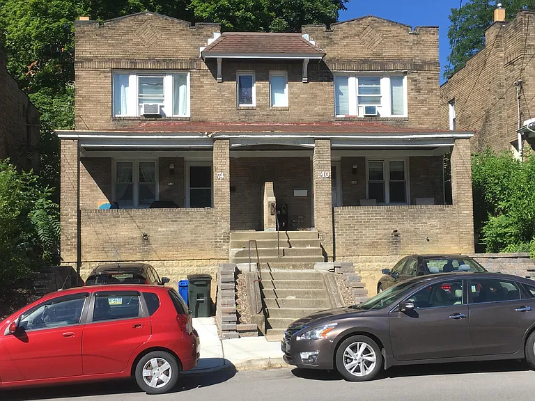 742 Shady Dr E — Photo 1
