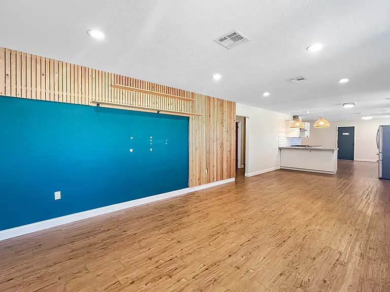 3308 NW Atlanta Ave — Photo 4