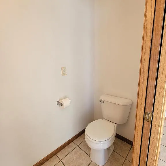 6905 Feith Ave — Photo 6