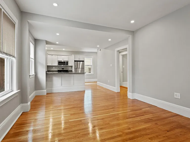 16 Clifton St #3 — Photo 21