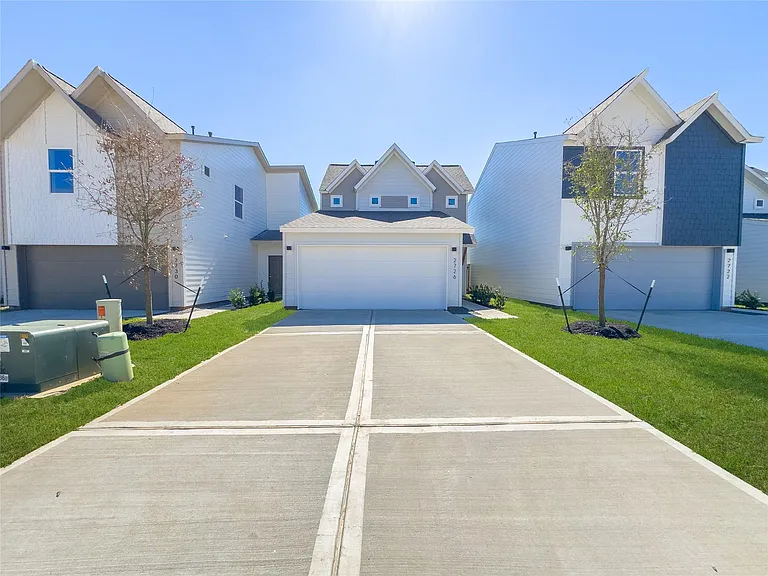 2726 Discovery Trails Ct — Photo 47