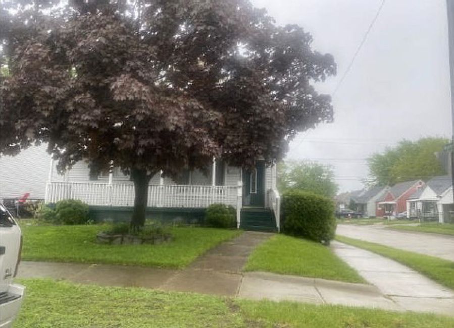 1st image of 24500 Berry Ave