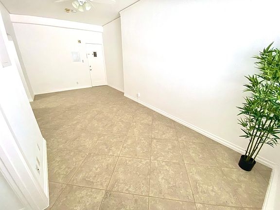 5th image of 205 Washington Ave APT 111A