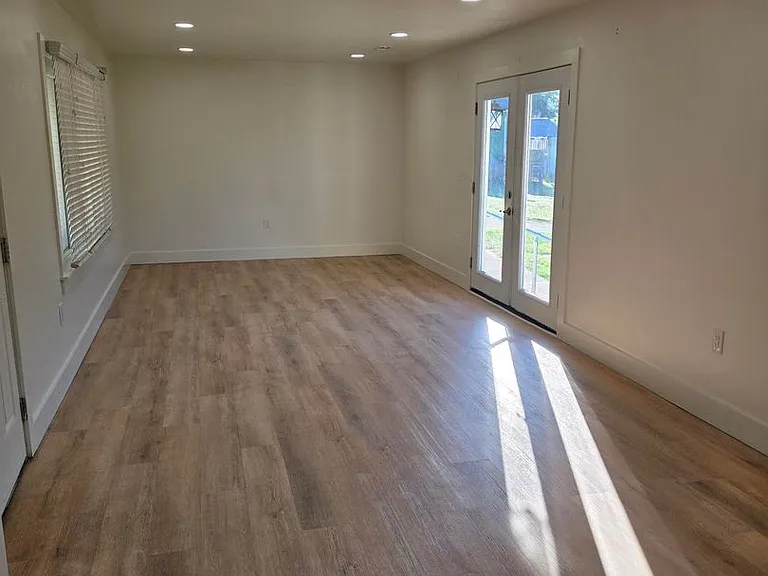 1689 Post Oak Valley Rd — Photo 6