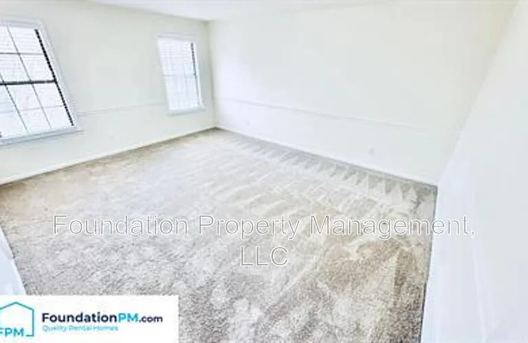 8712 Carrollwood Ln — Photo 24