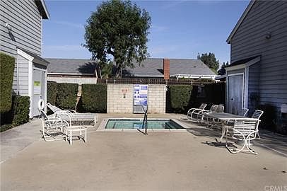 4th image of 1604 S Mountain Ave #1-1-11E