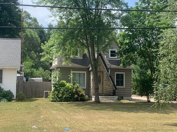 2073 E Broadway Ave, Muskegon, MI 49444
