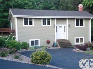 6590 Woodland L.75 Dr, Escanaba, MI 49829