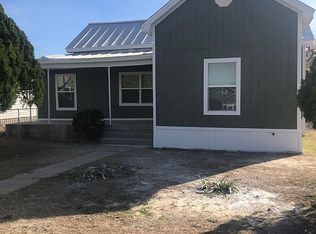 27 W Avenue I, San Angelo, TX 76903