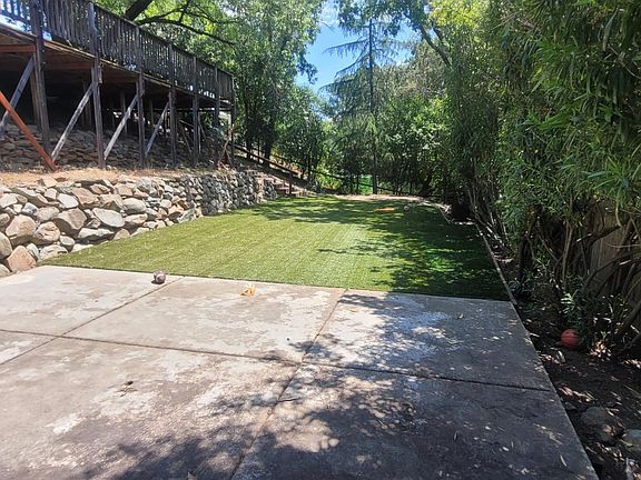 5th image of 3868 Yellowstone Ln