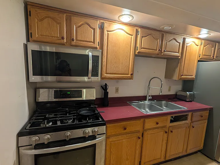 292 E Henrietta Rd — Photo 5
