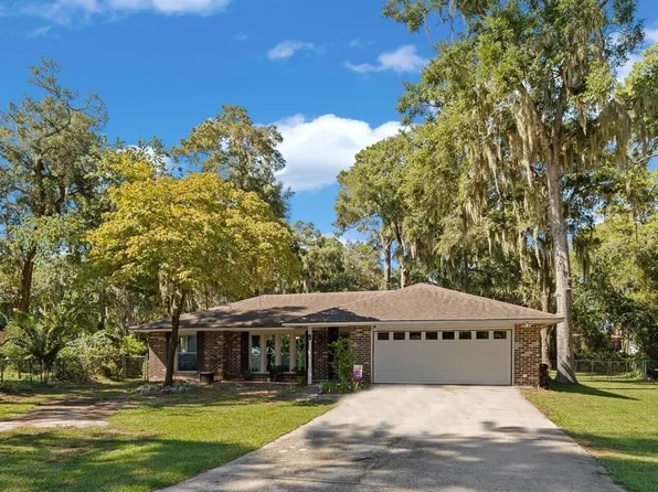 8 Orange Court, Port Royal, SC 29935
