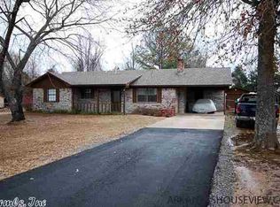 4 Felix Cir, Conway, AR 72032