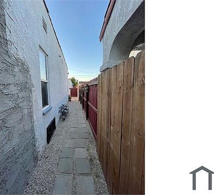 4th image of 123 E 91st St
