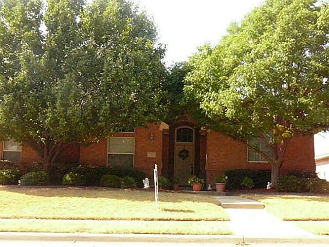 1st image of 4804 Basil Dr