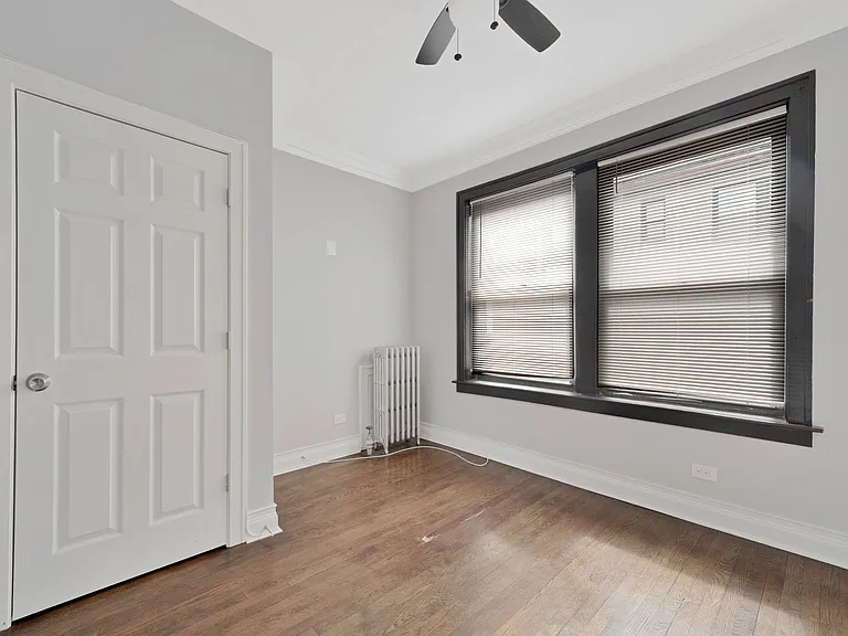 7828 S. Drexel Ave — Photo 15