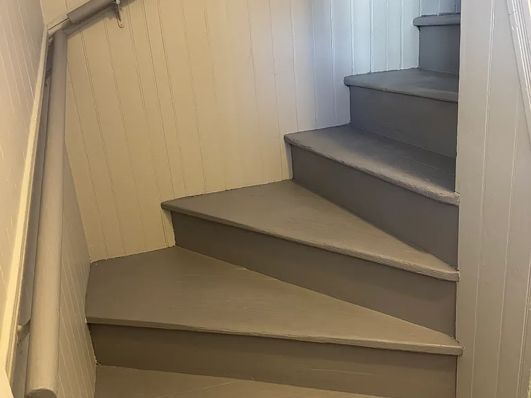 178 Blackmer St #3 — Photo 14