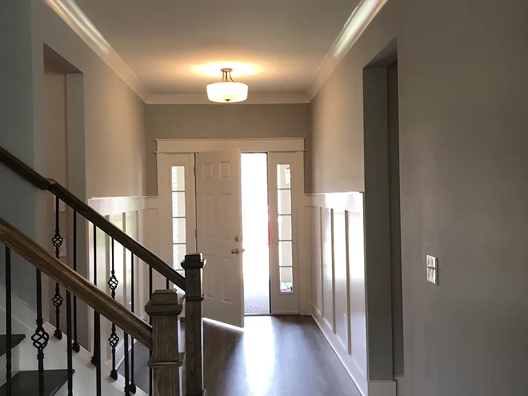3038 Oxford Dr — Photo 6