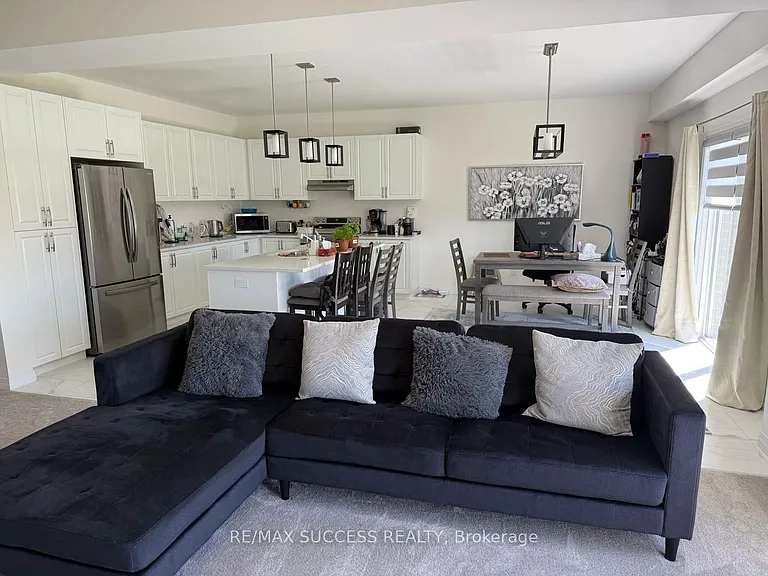 149 Savannah Ridge Dr — Photo 5