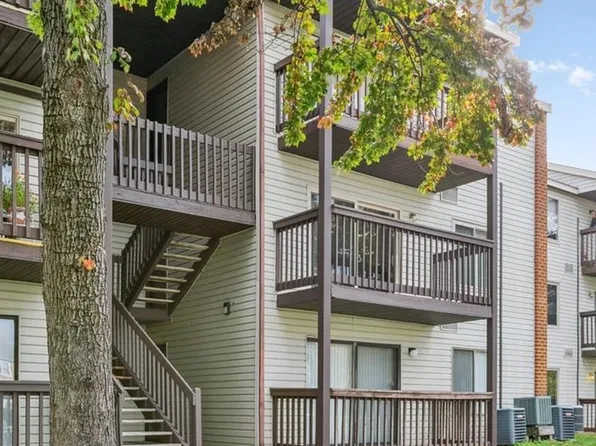 63 Wells Ct, Hampton, VA 23666