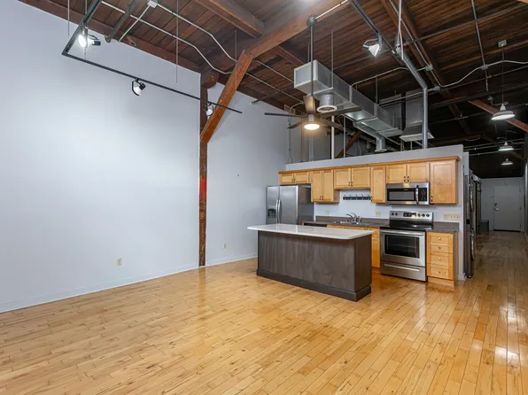 222 Bolivar St #203, Lexington, KY 40508