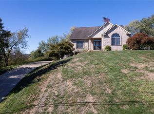 161 Warren Rd, Warrendale, PA 15086