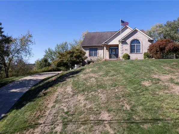 161 Warren Rd, Warrendale, PA 15086