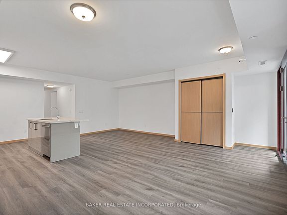 Storedon Avenue One Br Condo For Sale In Toronto Ontario Reference: 3453 Victoria Park Ave B107 Toronto On M1W 0A9 Mls