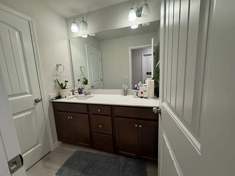 1309 McFarlan Ct — Photo 3