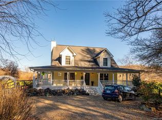 1228 Hannah Ford Rd, Brevard, NC 28712