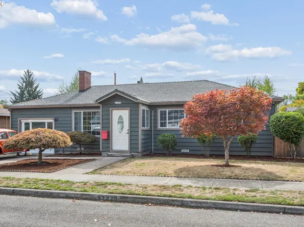 11470 SW 12th St, Beaverton, OR 97005