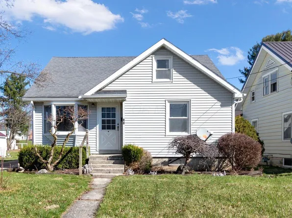 71 Raymond Ave, Shelby, OH 44875