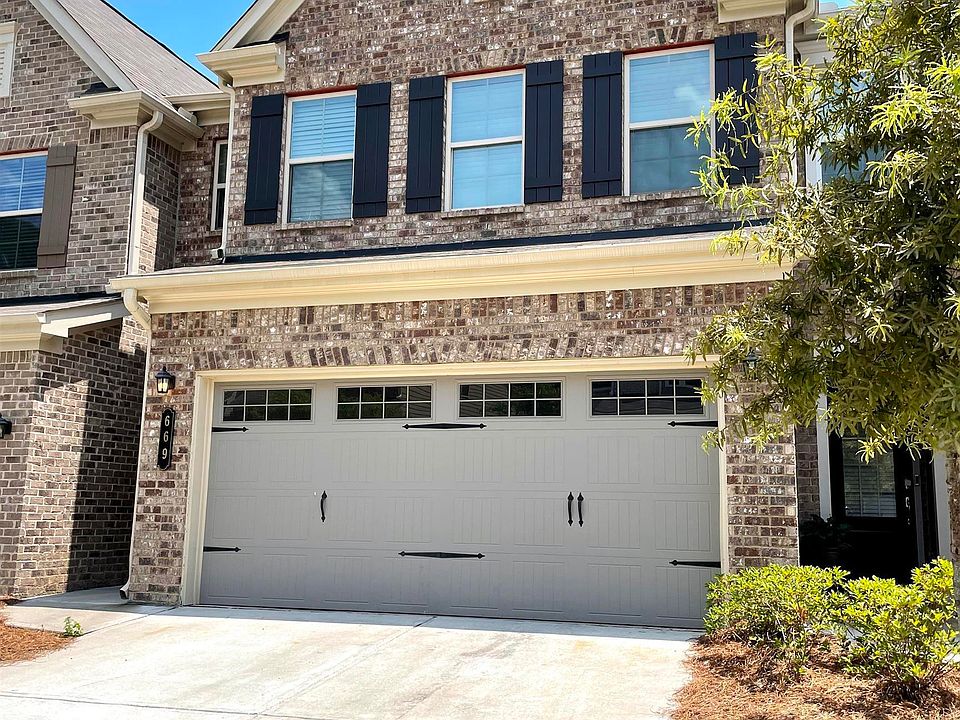 1st image of 699 Lansing Grove Way