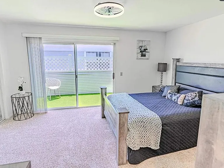 211 Dahlia Ave — Photo 11