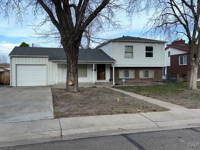 5 University Cir, Pueblo, CO, 81005