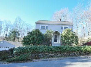 54 Bokum Rd, Chester, CT 06412