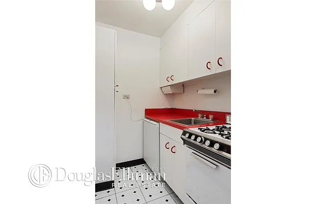 Sold by Douglas Elliman | media 9