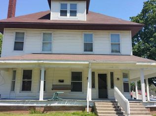 414 E Walnut St APT 6, Robinson, IL 62454