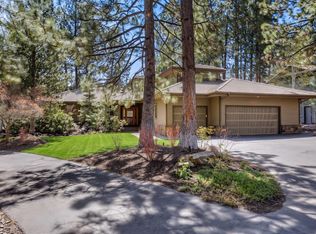19397 Soda Springs Dr, Bend, OR 97702