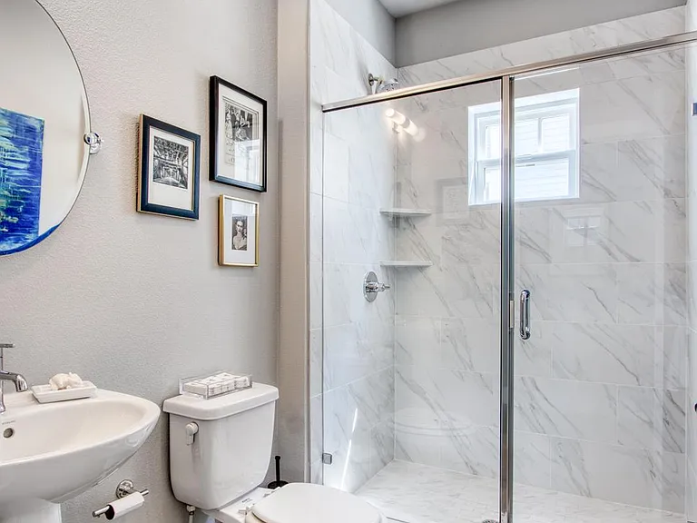 1638 Kings Hwy — Photo 12